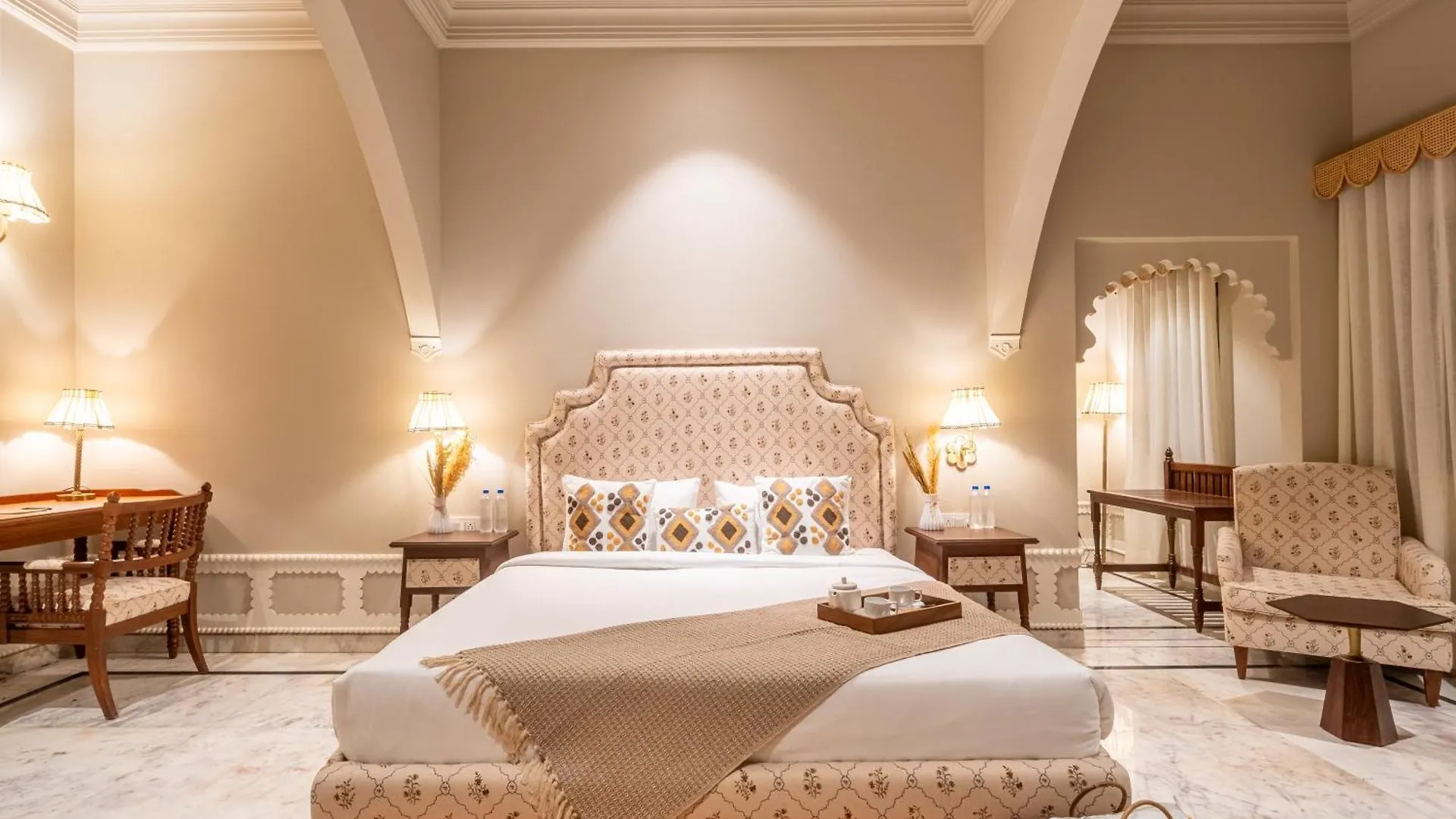 Отель Daulatgarh Resort And Spa Удайпур